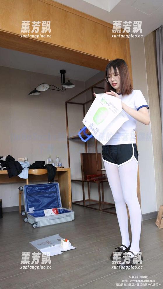 BoBoSocks袜啵啵 - 小沫的全套白棉袜下载，千千万万的绝美。