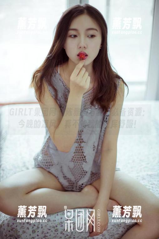GIRLT果团网 - 陈雅漫与夏日必备资源：今晚的凉风，真不如我的图库舒服！