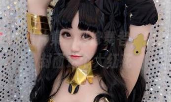 KuukoW照片集：玛修舞者，我恨不得给封面送个大红花