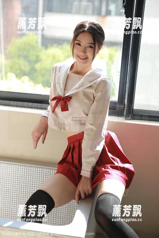 MFStar模范学院 - 唐琪儿Beauty的定制时装？这套图集几乎在挑衅我的审美极限。