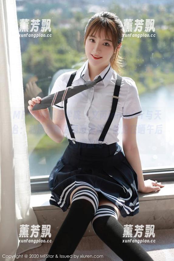 MFStar模范学院-文芮jeninfer MFStar模范学院 - 文芮jeninfer与天台:私房美图的随意捕捉,像是在晒午后的懒散吧
