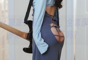 当Rioko凉凉子遇上校服，全套原图中的小心思，你发现了吗？