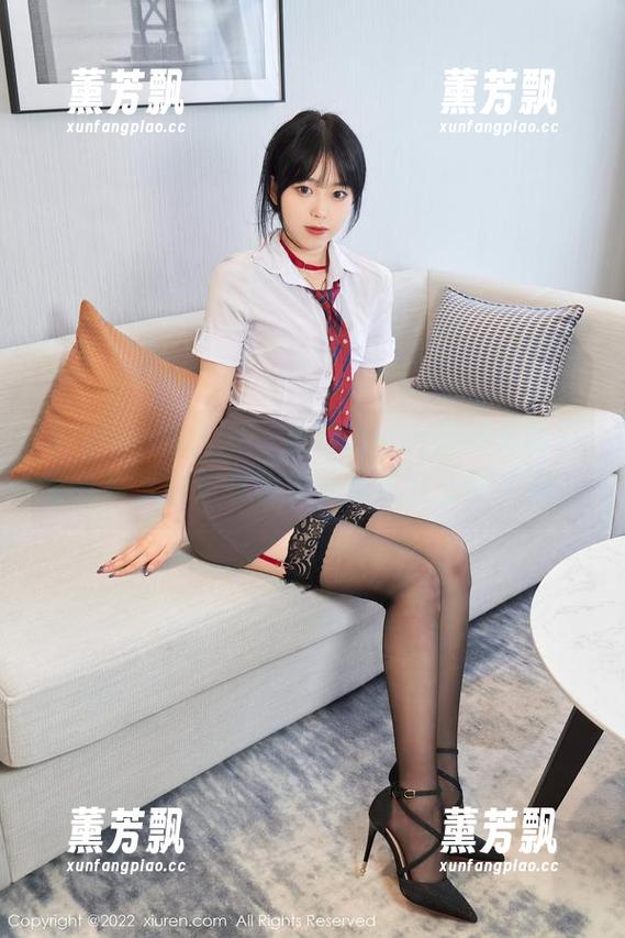 Xiuren秀人网 - 看到Carol周妍希的日常分享，突然有种想熬夜追博主的冲动。