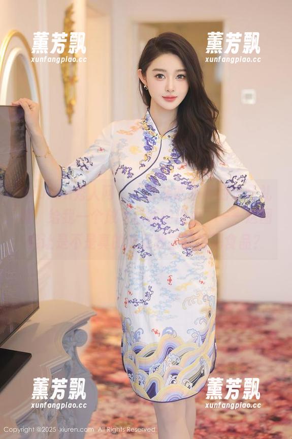 Xiuren秀人网-菲菲吃不胖 Xiuren秀人网 - “菲菲吃不胖的定制礼服,给我一个放飞自我的理由”——这图能让是不是真的说服我去买增肥食品?