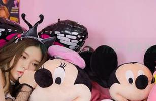 Yuka(유카)与她的油亮写真集，开启一段光滑之旅！