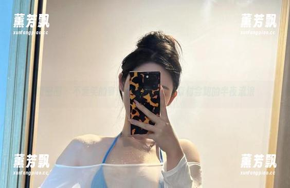 不爱笑的赛琳 微密圈 - 不爱笑的赛琳的美图,完美身材会跑的半夜流浪