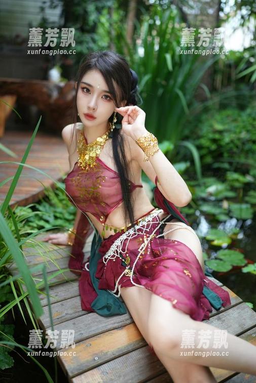 余多多Dudu写真，照片里每一秒都在散发着‘小可爱’的气息！
