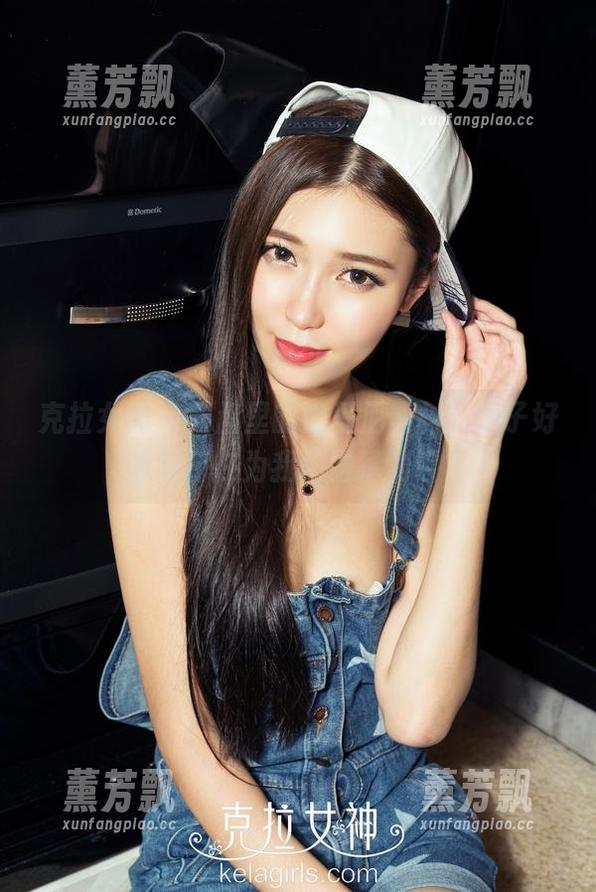 克拉女神 - 网盘里的比基尼素材，妮子好像专门在为我们送福利呢？