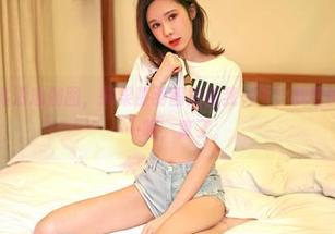 嗲囡囡 - 高清瑜伽图，如果慕羽茜能教我一下，我可能也能做到……呃，算了。