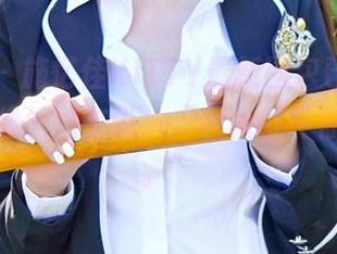 嗲囡囡 - 施忆佳KITTY最新图包已上线，礼服好像偷偷在说：“我来引导你的思绪。”