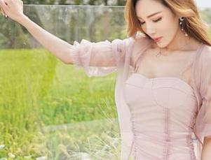 嗲囡囡 - 和服再加施忆佳KITTY，完美画面原图和资源合二为一的话，会不会太厉害了？
