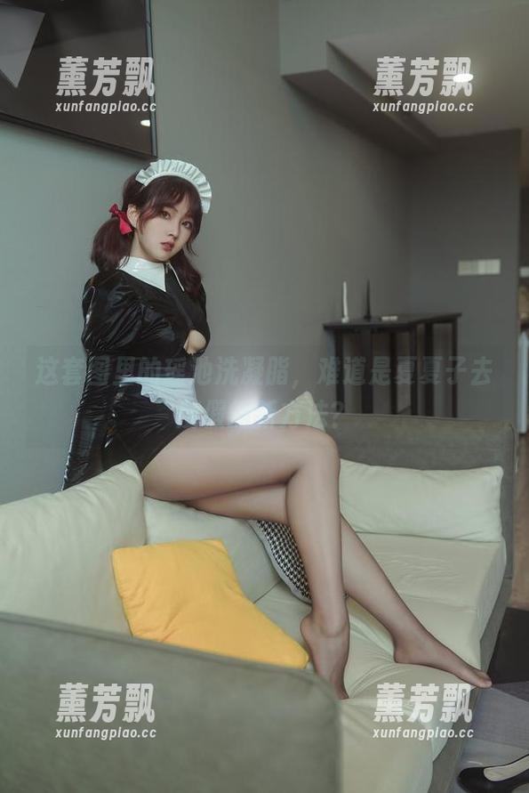 这套图里的瑶池洗凝脂，难道是夏夏子去度假的新方法？