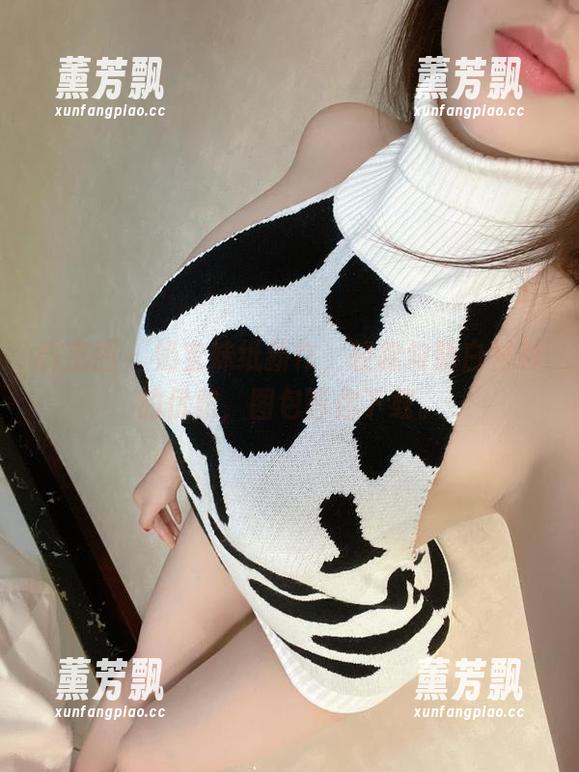 奶宝妹纸 微密圈 - 奶宝妹纸新作,轻松勾勒白衬衫的优雅,图包等你下载。