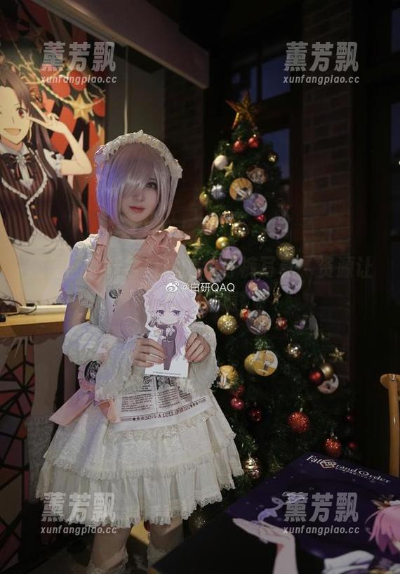 随便翻翻妖君白研的牛仔裤写真，资源让我直呼过瘾。