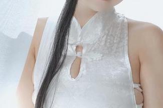 拯救你的比基尼审美，小仓千代w本人来了！原图在线分析