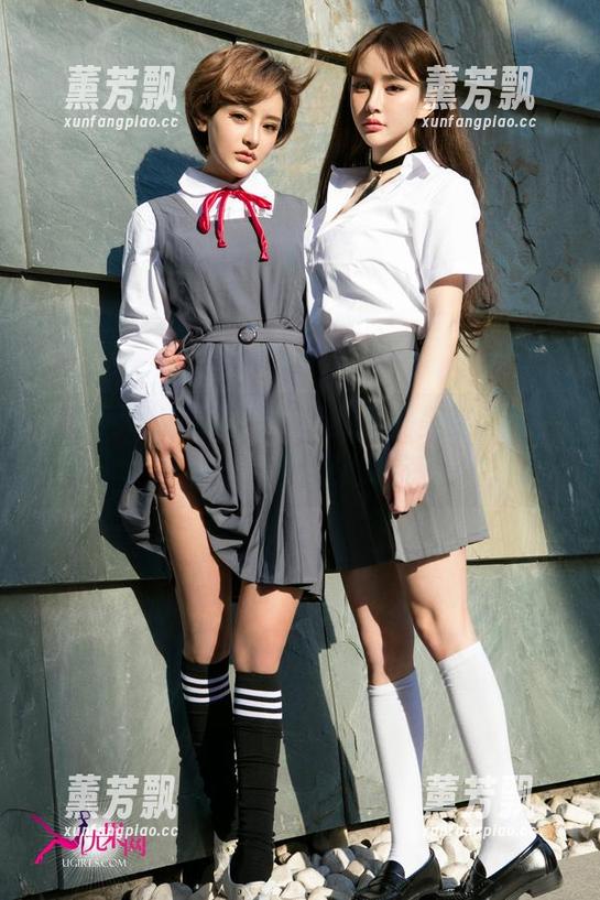 尤果网 - Wendy带来的私房美腿图集，连袜子都羞愧到掉沉默