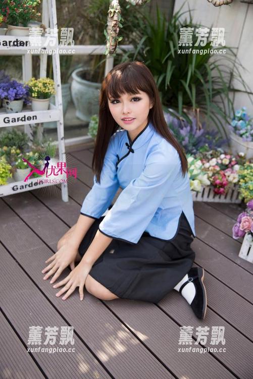 尤果网 - 萌萌女仆的写真，有种洗衣粉的清新，又有些奇怪的味道
