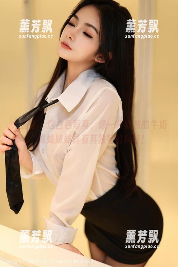 尤蜜荟-姝姝妹妹 尤蜜荟 - 这白色写真,像一杯悠然的牛奶,姝姝妹妹真有其独特的风味!