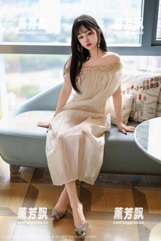 尤蜜荟 - 下载娜露Selena的蕾丝作品，你敢说不心动？不如来一场大快朵颐。