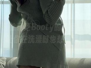微密圈 - 徐莉芝Booty的浴室私拍图集：让你在洗澡时也想拍照！