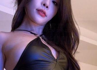 微密圈 - 这全套棉袜写真里，徐莉芝的每一丝姿态都有种特别的迷人。