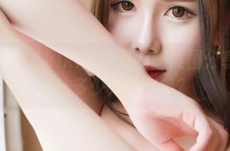 推女神 - Akiki朱若慕制服美图分享：这得让多少人心痒痒？