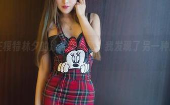 推女郎 - 在模特林夕的泳装作品里，我发现了另一种悠闲的气息。