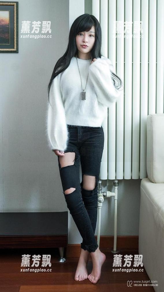 推女郎 - 就问你，艾栗栗双马尾图册，难道不该免费吗？