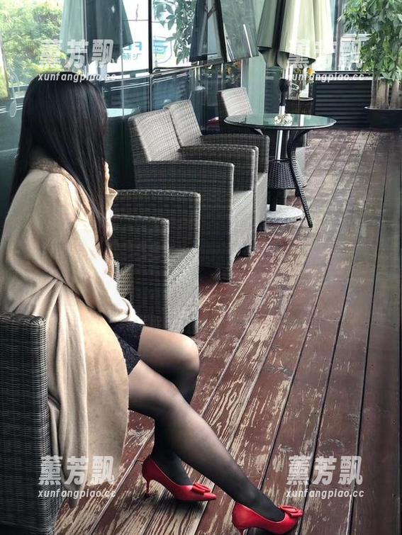 微密圈 - 无敌哒小姨妈自拍合集：青涩与尴尬必须永存，你敢看吗？