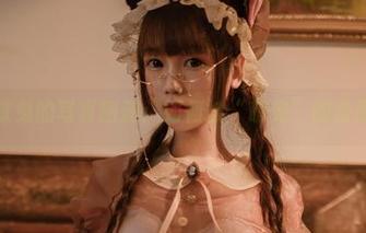 星野咪兔的写真图册：如何被“萌宠”的身影绑架