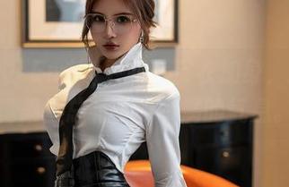 星颜社 - Emily尹菲，皮衣加身，高清写真集里总有一股不屑的气息。