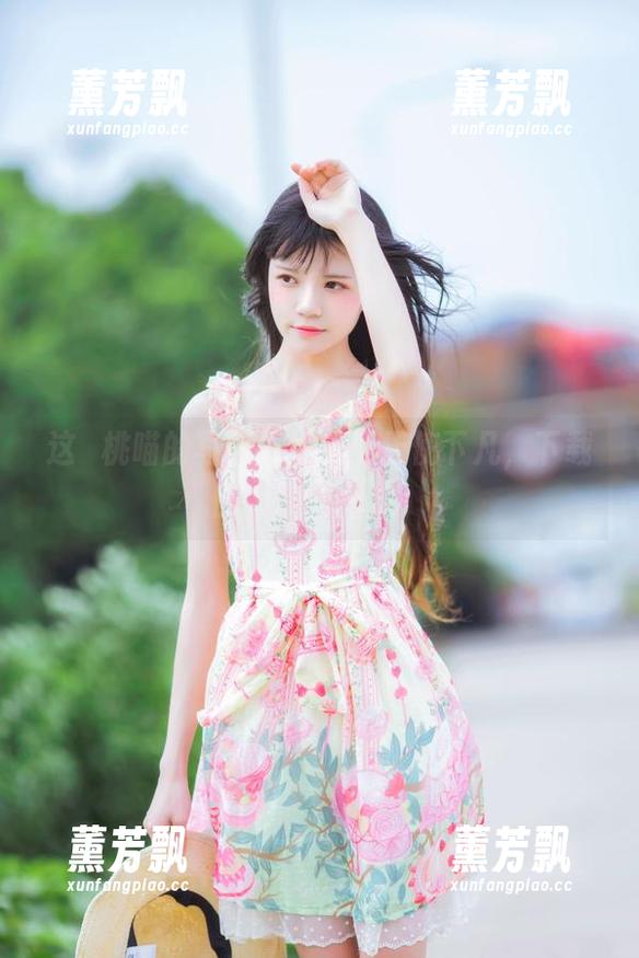 这桜桃喵的写真集绝对是天使下凡，下载回来慢慢欣赏！