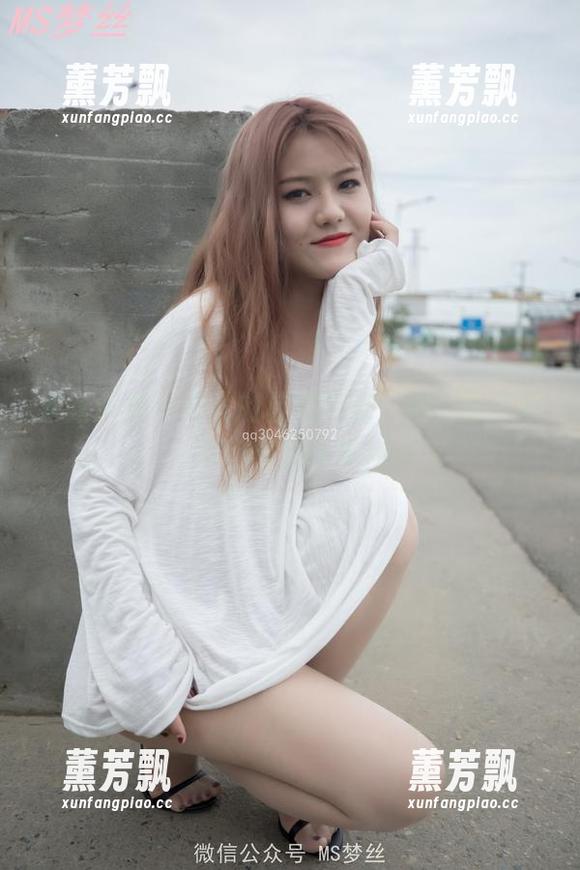 梦丝女神 - 乔儿的校服时光，图片分享带你回到无忧岁月