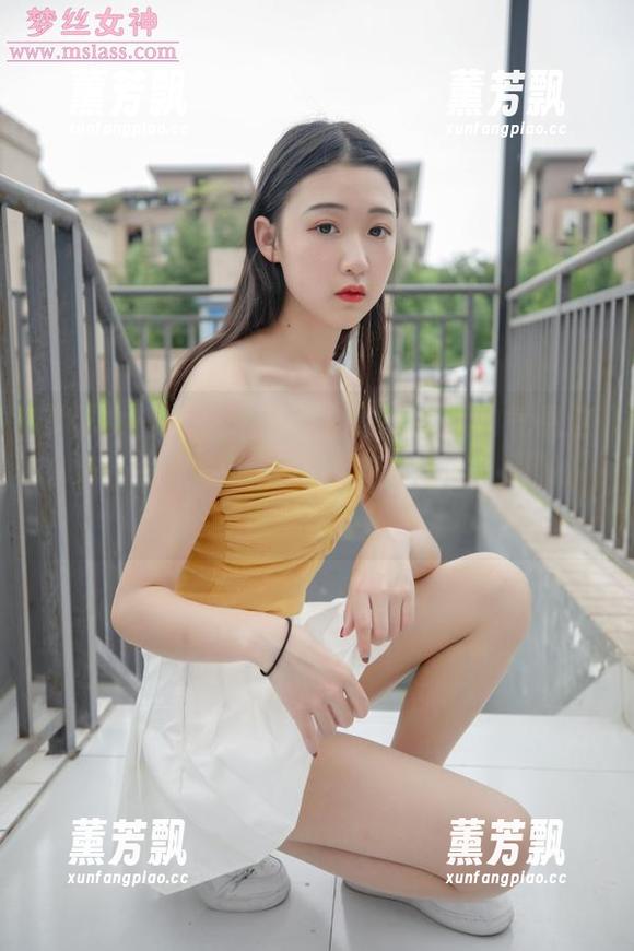梦丝女神 - 宁夏运动合集——运动气息这么浓，看来我也得把沙发搬开了，哦呦，壁纸做得不错！