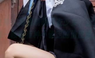 梦丝女神 - 观看晓晓黑衣少女，合集里的每一帧都有种不确定的俏皮感。