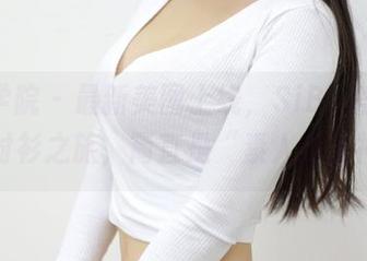 模范学院 - 最新美图上线，SiByl李思宁的白衬衫之旅，简直是“素人变女神”！