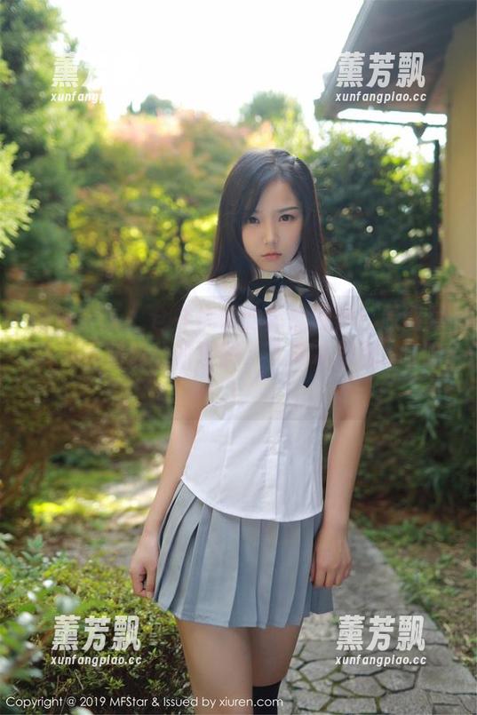 模范学院 - 仓井优香的体操服秀：原图篡改了我对运动的理解，下载才发现...哈哈！