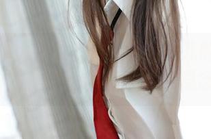 模范学院 - 图片在线！大美妞儿的婚纱故事，无规则地展开，保持悬念！