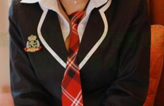 模范学院 - 在线观赏，原图看见欧阳美萱的户外不羁风！