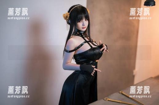 樱井宁宁的写真，让人不自觉地联想到那一缕缕肉丝般的柔和～
