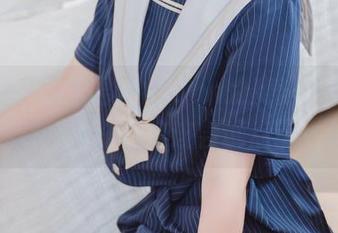 老实说，猫君君MaoJun的魔法少女伊莉雅让我觉得也许我应该尝试点不一样的…