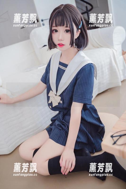 老实说，猫君君MaoJun的魔法少女伊莉雅让我觉得也许我应该尝试点不一样的…