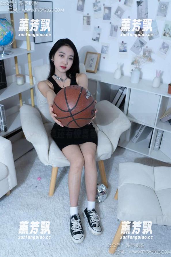 甜予摄影 - 你以为看够了？璇璇连体服合集还有惊喜等着你哦