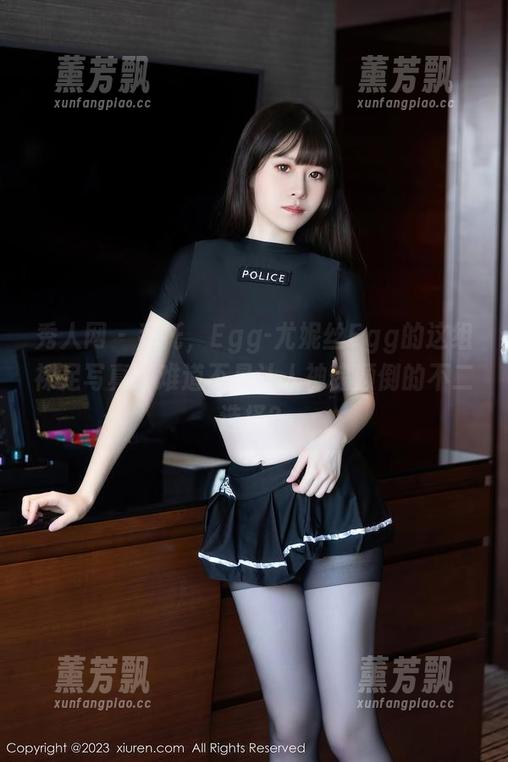 秀人网 - 拜托，Egg-尤妮丝Egg的这组裸足写真，难道不是让人神魂颠倒的不二选择？