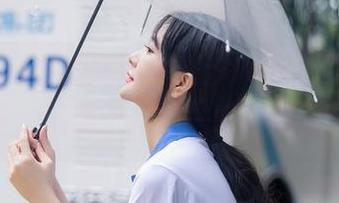 秀人网 - 在线握住周慕汐fairy的浴室原图，沉溺于她的一呼一吸间。
