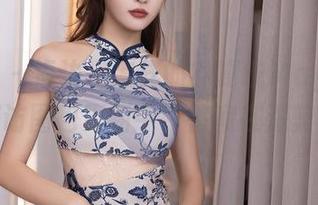 秀人网 - 海边是怎样的？夏晓Maggy的探访图包更新中，答案在深蓝里