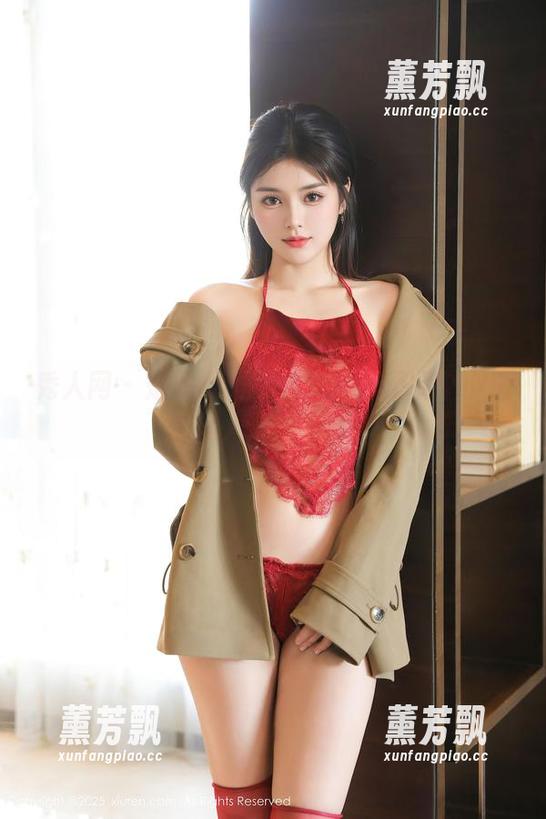 秀人网 - 是小逗逗女神图集：原图中小细节让人欲罢不能。
