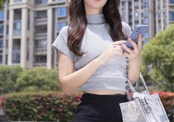 秀人网 - 汁汁开了个居家分享会，免费图片展示，完全哈喽一下然后没啥反应！