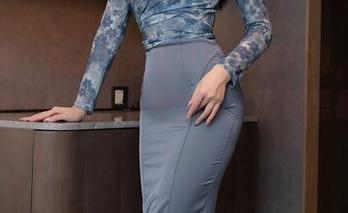 秀人网 - 来天台看玄子的免费写真，风吹吹、阳光洒洒，舒服得很，比你想象的好！