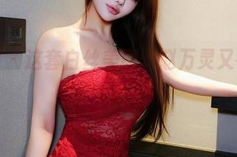 秀人网 - 这套白丝美图，赵万灵又在给我们圈粉了！